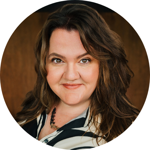 Sarah MacLean, romance author.